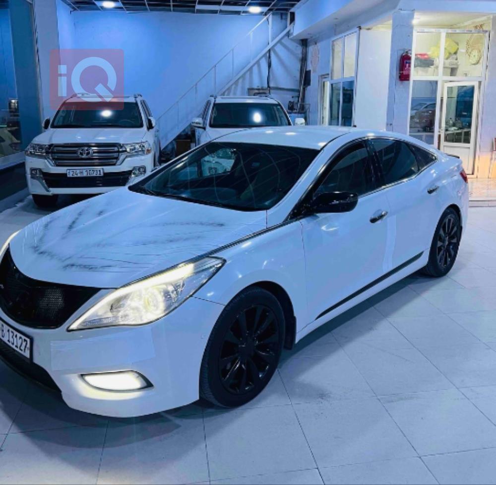 هیوندای ازێرا